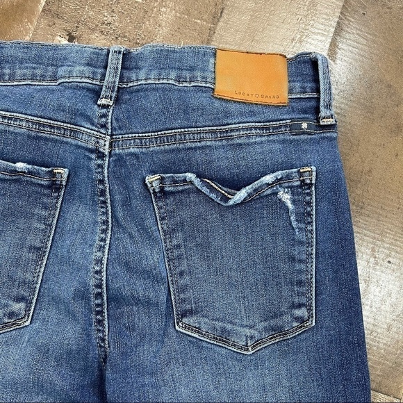 Lucky Brand Distressed Brooke Legging Jean 4/27 - Picture 6 of 11